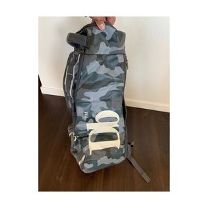 Douchebags 30L Hugger backpack